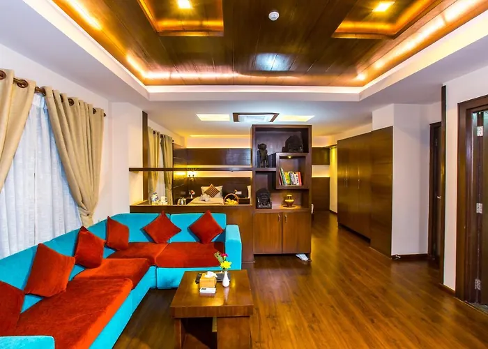 Hotel Kathmandu Suite Home 4*